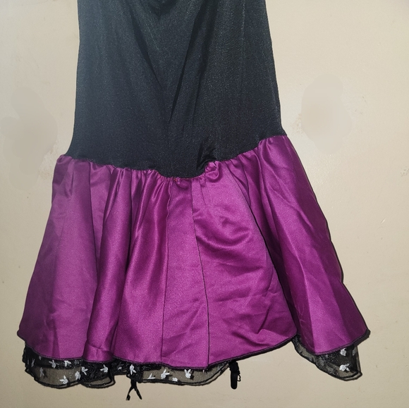 Play Boy Witch Costume - Picture 4 of 15